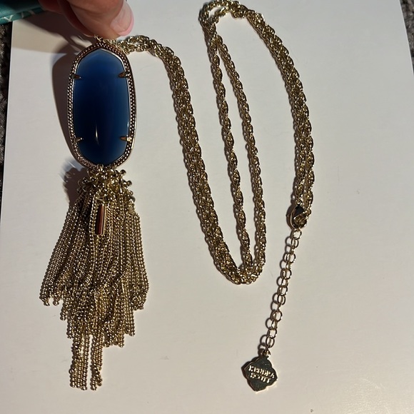 Kendra Scott Rayne Oval Tassel Pendant Necklace Navy Cat’s Eye / Gold - Picture 15 of 15